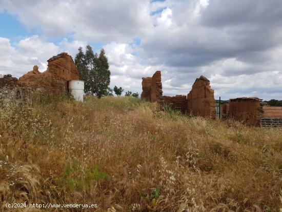 PARCELA RÚSTICA DE 2357 M2 A LA VENTA - CORDOBA