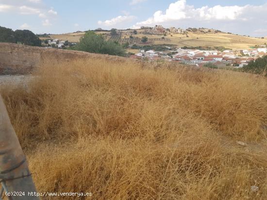 SOLAR DE 227 M2 EN PEÑARROYA - CORDOBA