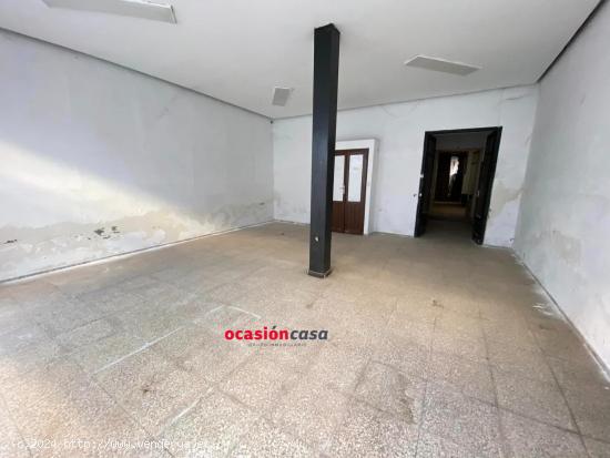 LOCAL Y PISO CON TEJADO NUEVO A LA VENTA - CORDOBA