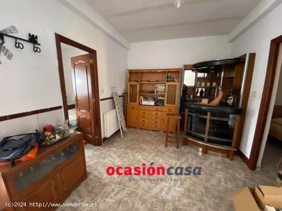 CASA CON TEJADO NUEVO A LA VENTA - CORDOBA