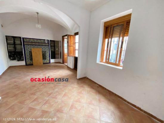 CASA CON TEJADO NUEVO EN EL CENTRO DE PUEBLONUEVO - CORDOBA