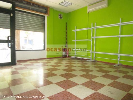 ¡LOCAL COMERCIAL EN LA ZONA BAJA DEL POLÍGONO GUADALQUIVIR! - CORDOBA