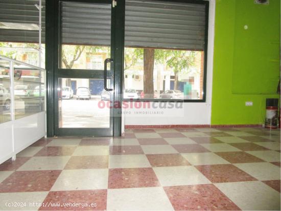 ¡LOCAL COMERCIAL EN LA ZONA BAJA DEL POLÍGONO GUADALQUIVIR! - CORDOBA