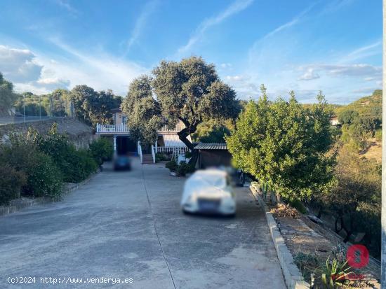 CASA CON 5.000 METROS DE TERRENO - ZONA CUEVAS BAJAS - CORDOBA