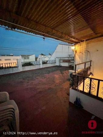 CASA PARA REFORMAR EN ZONA ALTA DEL CAMPO DE LA VERDAD - CORDOBA