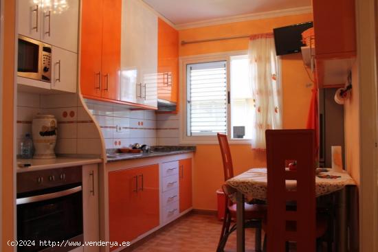  Bonito Piso de Dos Dormitorios en Las Canteras, Las Palmas - LAS PALMAS 