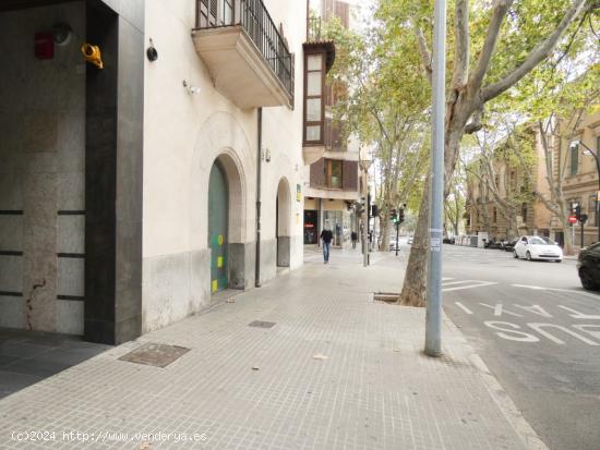 Aparcamiento en zona Plaza Patines, Palma - BALEARES