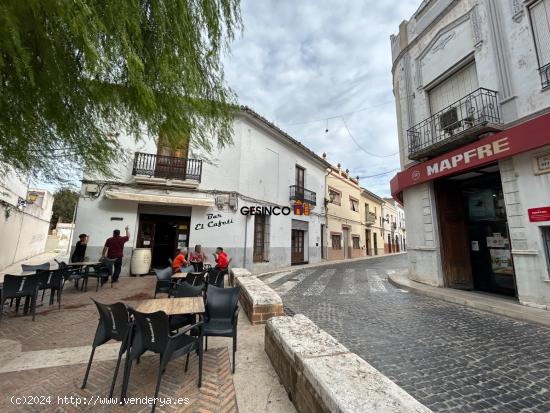 VIVIENDA CON LOCAL COMERCIAL EN CHAFLÁN - VALENCIA