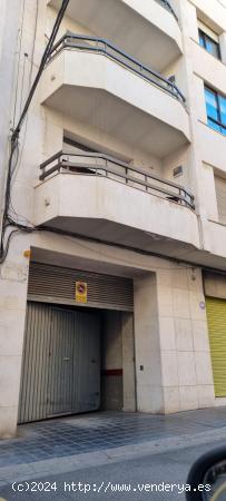 EXCLUSIVA Ref. 04141 - Plaza de parking en zona céntrica de Llíria - Ref. 04141 - VALENCIA