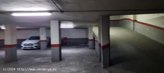 EXCLUSIVA Ref. 04141 - Plaza de parking en zona céntrica de Llíria - Ref. 04141 - VALENCIA