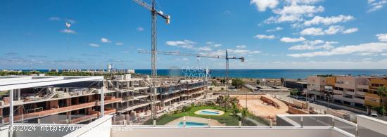 RESIDENCIAL DE OBRA NUEVA EN PLAYA FLAMENCA - ALICANTE