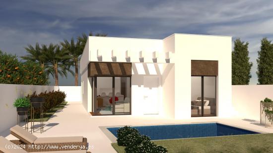 VILLA DE OBRA NUEVA EN PINAR DE CAMPOVERDE - ALICANTE