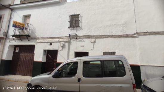 CASA EN BARRIO SAN MIGUEL - MADRE DE DIOS - SEVILLA