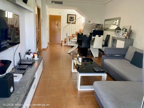 Bungalow ubicado en una de las áreas residenciales más exclusivas de Bonalba Golf en Mutxamel. - A