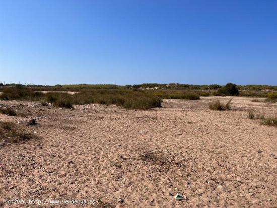 Parcela en 1º línea en playa las Tres Piedras - CADIZ