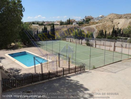 ++Chalet en Molina de Segura zona El chorrico, 500 m. de superficie, 2083 m. superficie parcela++ - 