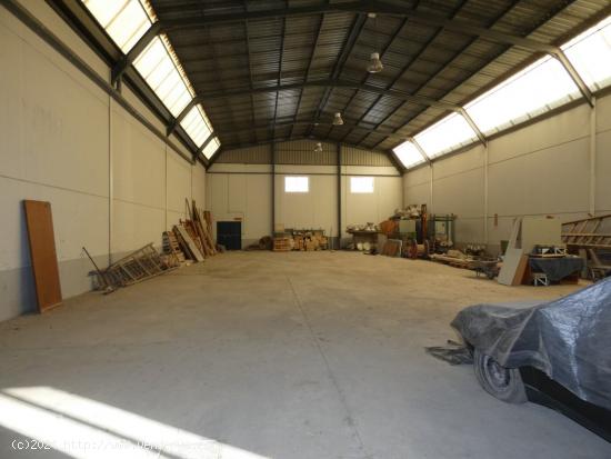 ++nave industrial de 456m2 en el poligono industrial la serreta++ - MURCIA