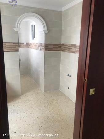 VENTA DE PISO ZONA BARRIO BAJO - CADIZ