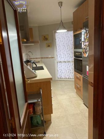 VENTA DE PISO ZONA PORTICHUELO - CADIZ