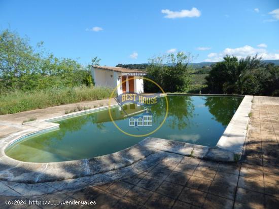 CASA DE CAMPO DE GRAN TAMAÑO Y CON MUCHO TERRENO, ONTINYENT - VALENCIA