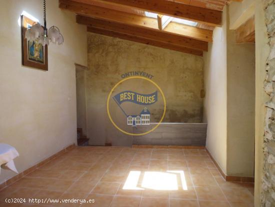 EXCLUSIVA CASA EN EL CASCO ANTIGUO DE MONTESA - VALENCIA