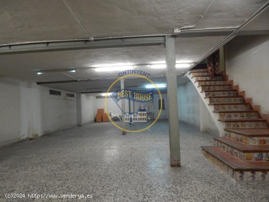 LOCAL COMERCIAL EN VENTA O ALQUILER EN ONTINYENT, OPORTUNIDAD!!!!! 2 LOCALES POR 100.000€!!!!!!!!!