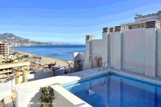 SE VENDE GRAN  ÁTICO DUPLEX  1º LINEA DE PLAYA - MALAGA