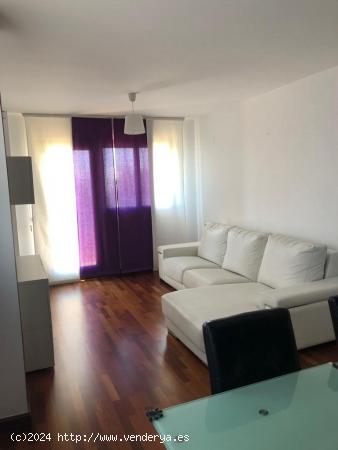 Piso en venta en el Pinillo de 3 habitaciones - MALAGA