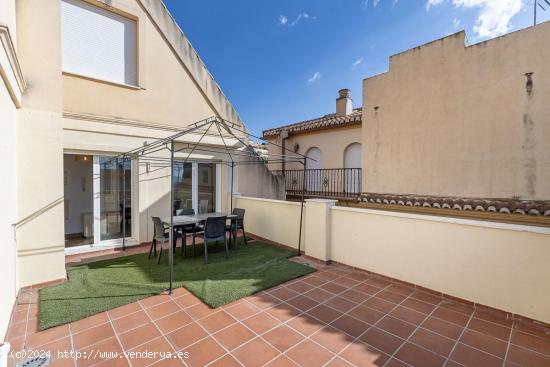 Exclusivo Ático con Terraza Panorámica en el Corazón de Monachil - GRANADA