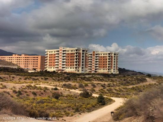 Obra parada 272 viviendas Alamillos Oeste - Parcela 4.1 - CADIZ