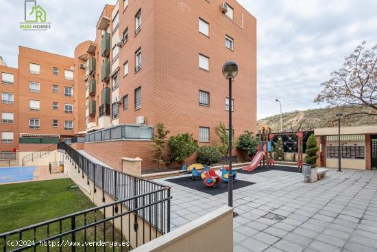 Venta de piso ( zona  Parque Nueva Granada) - GRANADA