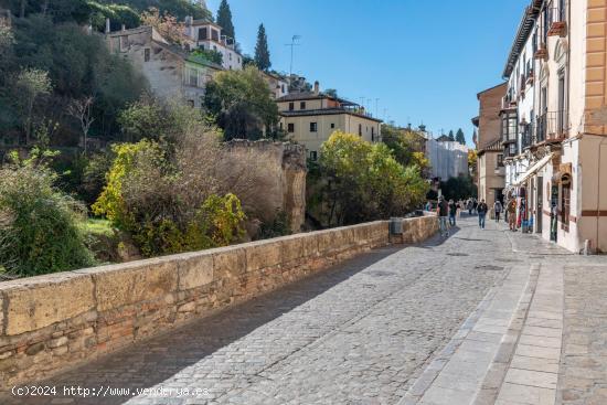 ¡Encantador Piso en Albaycín, Granada listo para ser Personalizado! - GRANADA