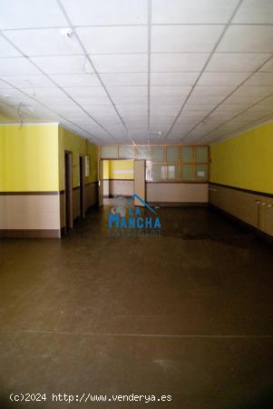 REF: C282 INMOBILIARIA LA MANCHA VENDE LOCAL COMERCIAL ZONA CENTRO-FRANCISCANOS - ALBACETE