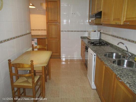 VIVIENDA DE 3 DORMITORIOS CENTRICA Y CON GARAJE - ALBACETE