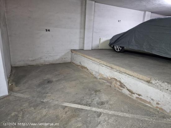 PLAZA DE GARAJE O COMO TRASTERO PARA COCHE PEQUEÑO - ALICANTE