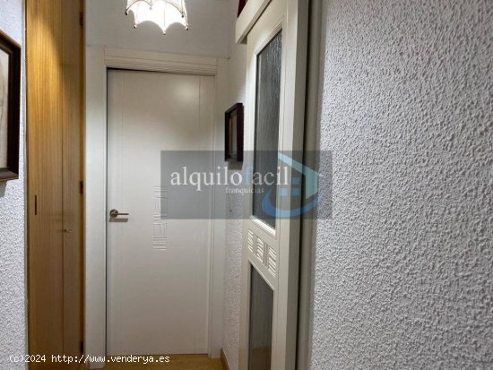 SE VENDE PISO CON GARAJE EN VILLACERRADA DE 3 DORMITORIOS Y 2 BAÑOS POR 275000€