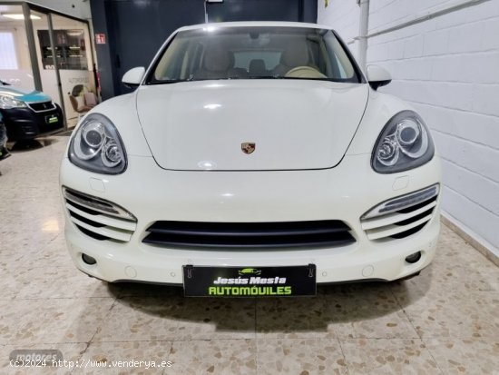 Porsche Cayenne 3.0 diesel de 2011 con 285.000 Km por 19.500 EUR. en Sevilla