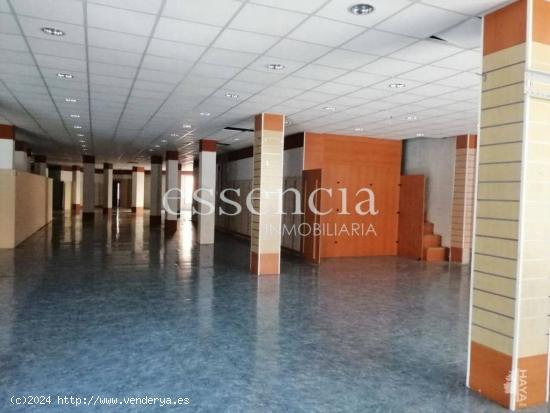 LOCAL COMERCIAL EN GANDIA - VALENCIA