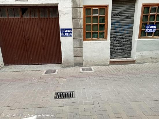 BAJO EN CASCO ANTIGUO PONFERRADA - LEON