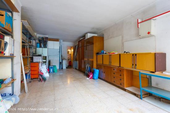 ESTUPENDO PISO + LOCAL EN VENTA EN HOSPITALET - BARCELONA