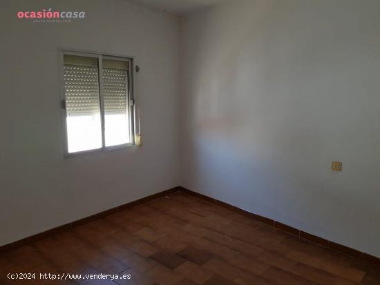 SE VENDE CASA PARA REFORMAR EN DOSTORRES - CORDOBA