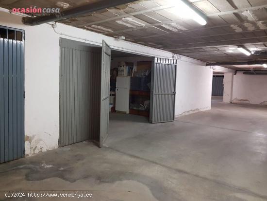 COCHERA CERRADA EN VENTA - CORDOBA