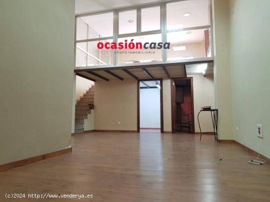 SE VENDE LOCAL COMERCIAL - CORDOBA