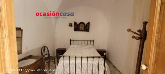 VENTA DE CASA DE CAMPO CERCANA A ALCARACEJOS - CORDOBA