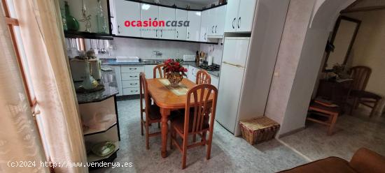 CASA EN VENTA CON TEJADO NUEVO - CORDOBA