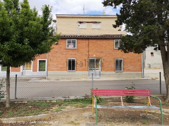 CASA DE PUEBLO TORRELOBATÓN - VALLADOLID