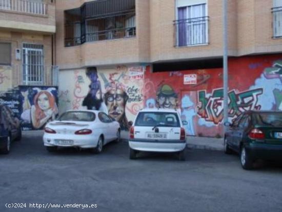 Se Vende en El Ejido - ALMERIA