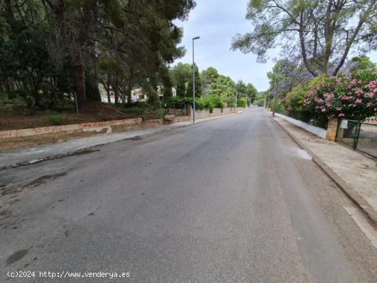 PARCELA EN URBANIZACION MONTORNES - CASTELLON