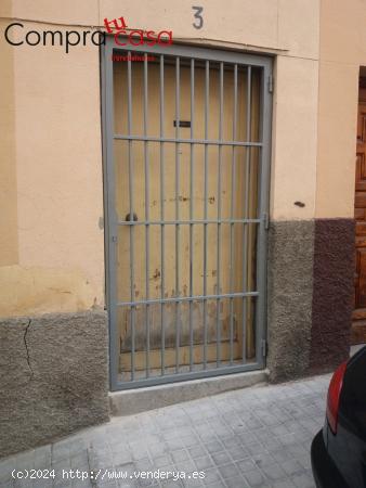 VENTA DE EDIFICIO JUNTO A AVD. CONSITUCIÓN - SEGOVIA