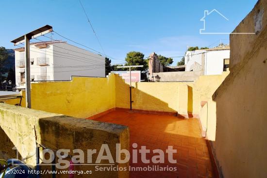 AMPLIA CASA CON TERRAZA Y TRASTERO CERCA DEL CENTRO - CASTELLON